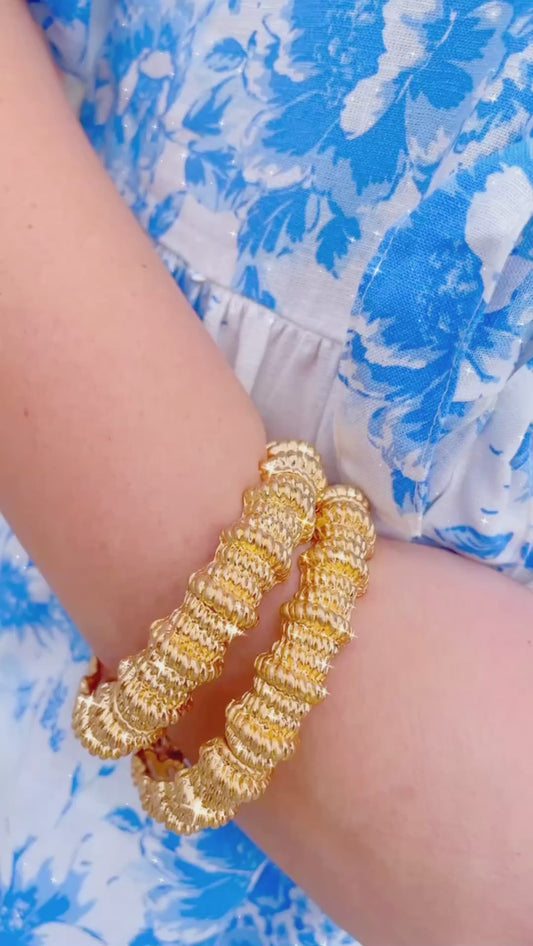 Gold Metal Stretch Bracelet